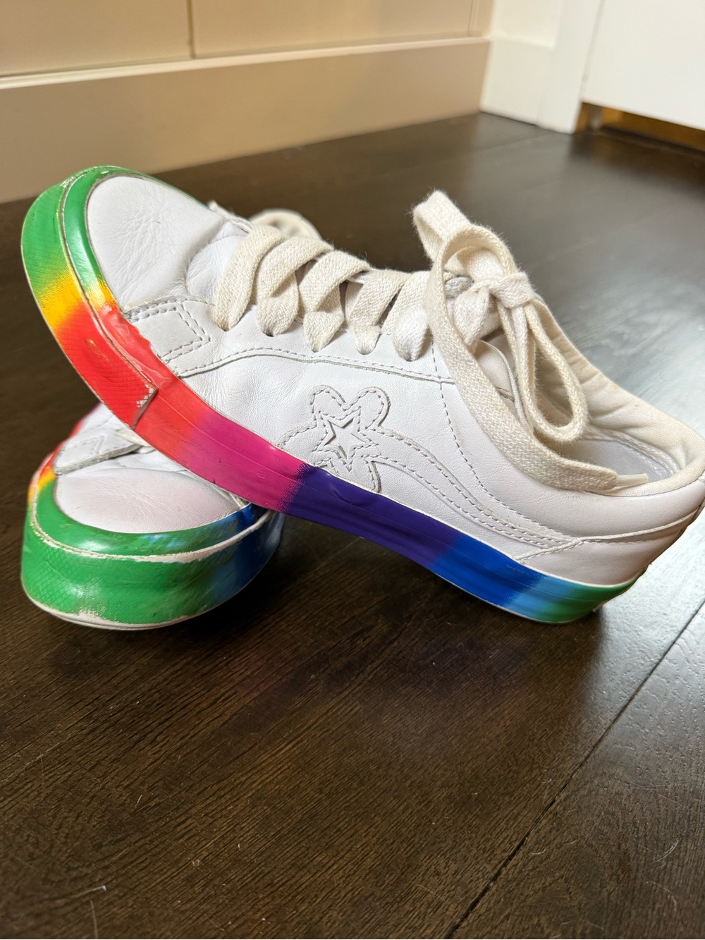 Converse Golf le Fleur Unisex White Low-Top Sneakers with Rainbow Sole